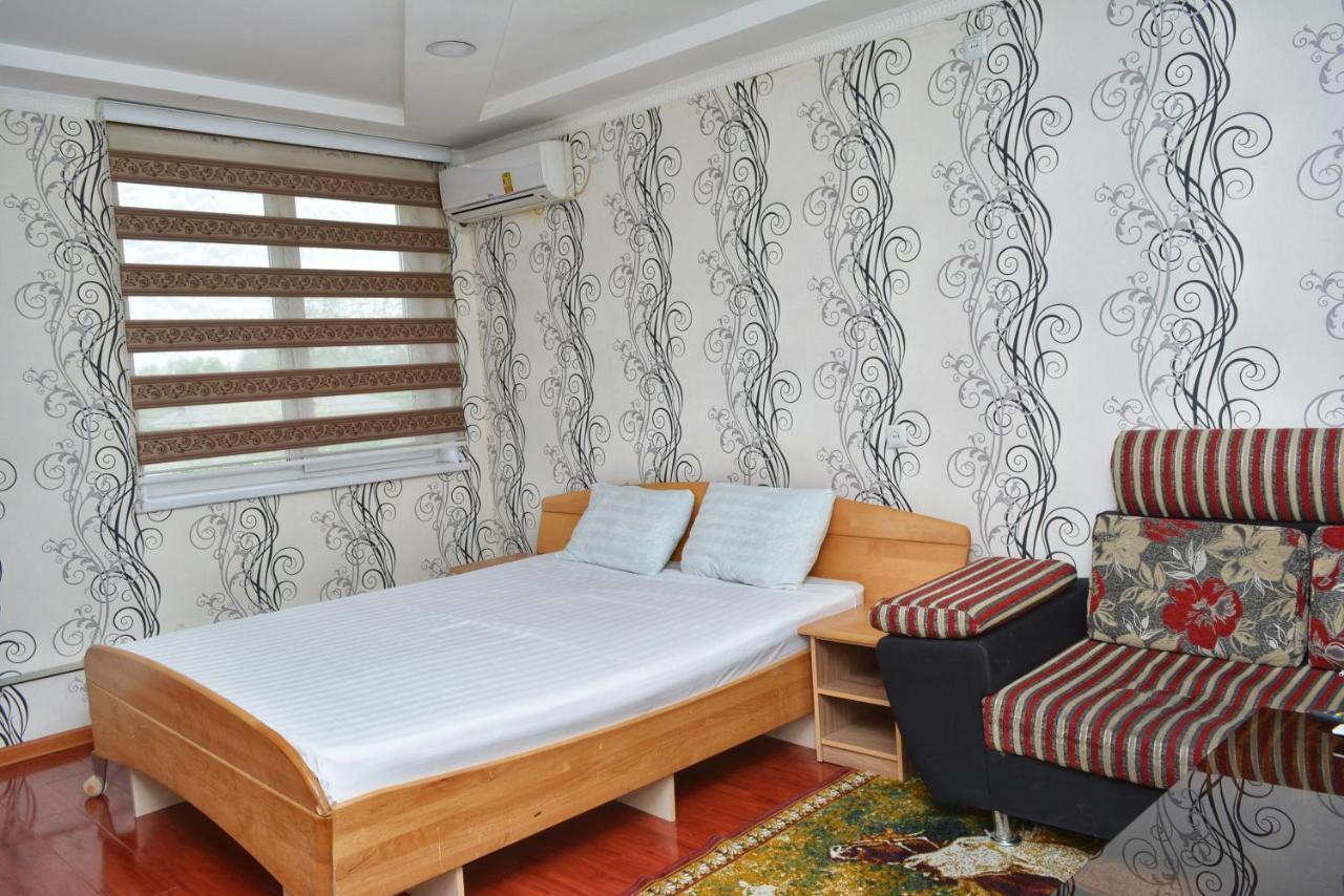 Hotel Hiva Tashkent Esterno foto